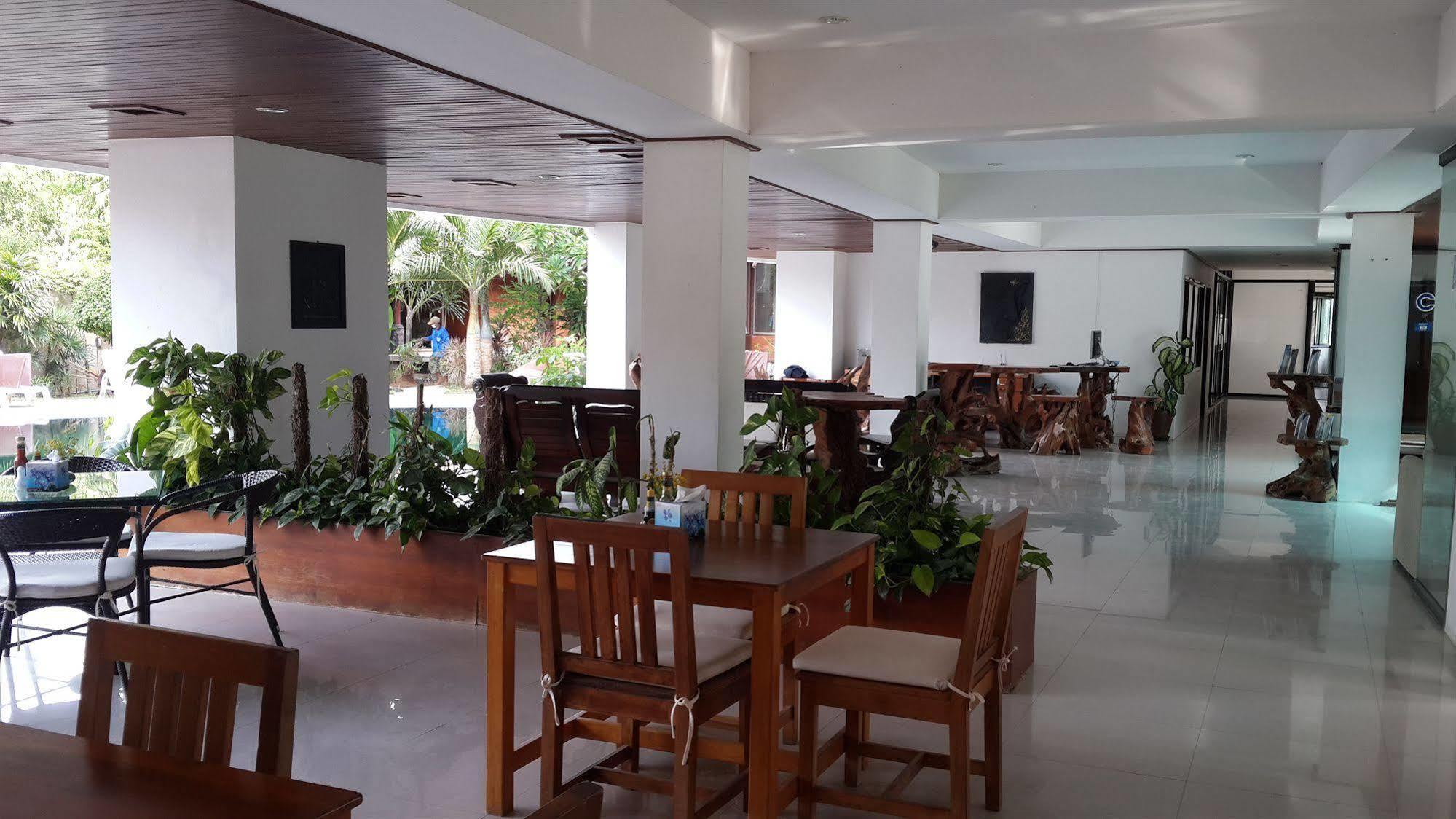 Chaweng Lakeview Condotel Koh Samui Exterior foto