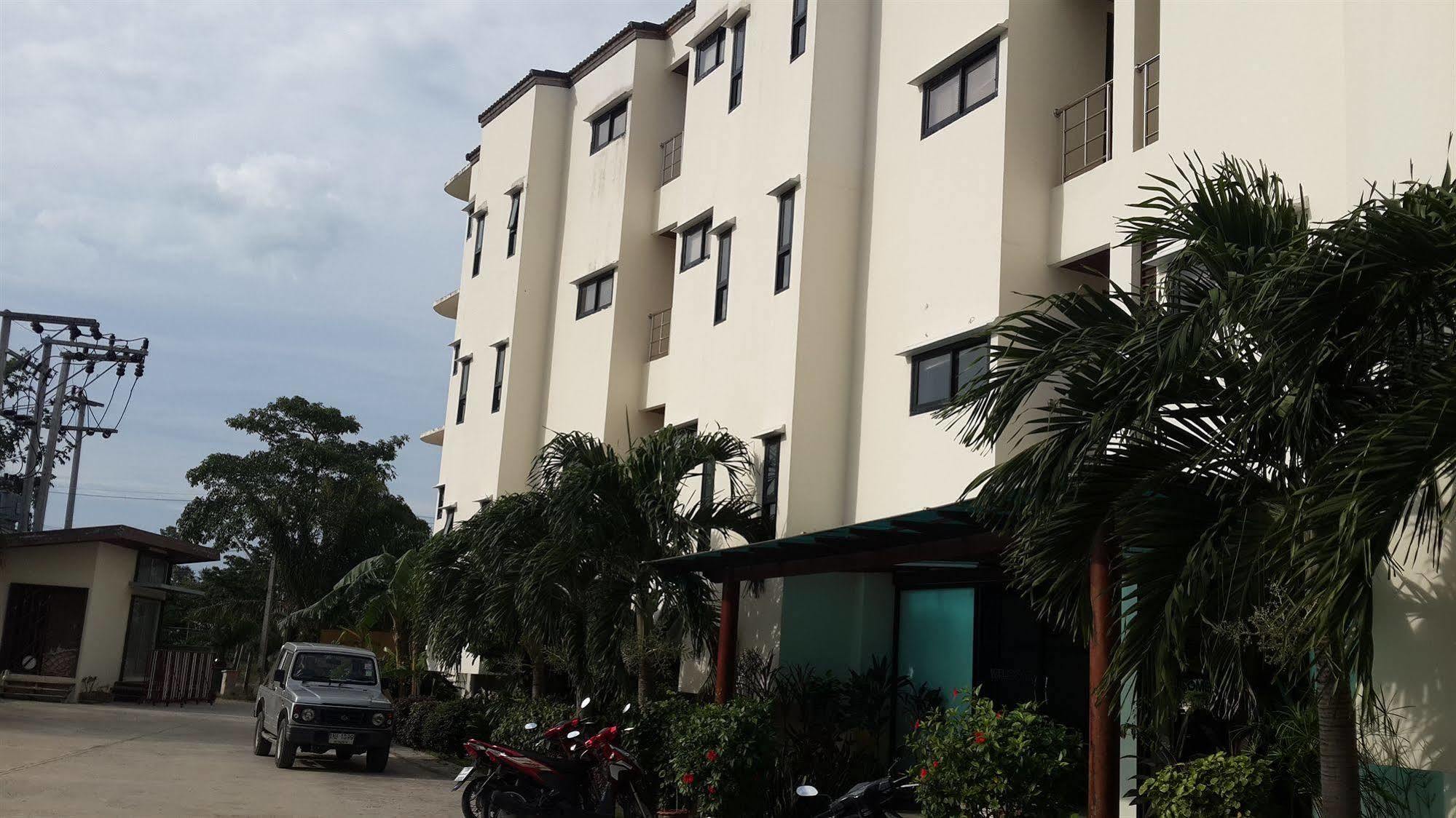 Chaweng Lakeview Condotel Koh Samui Exterior foto